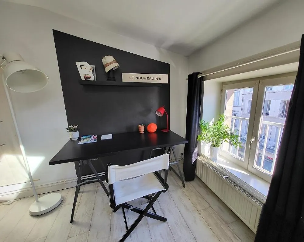 Pour Vos Sejours Pro Ou Detentes Apartment Issoire France